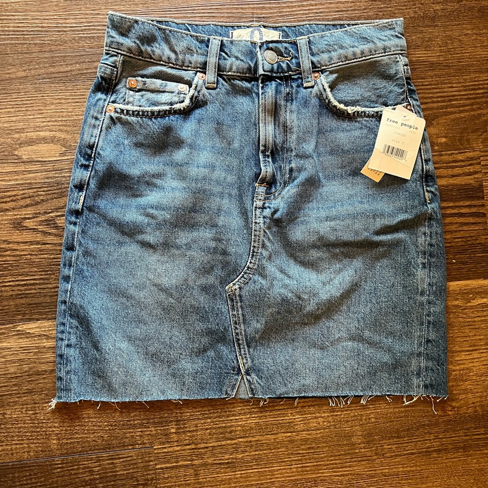 Free people mini skirt straight nwt size 0